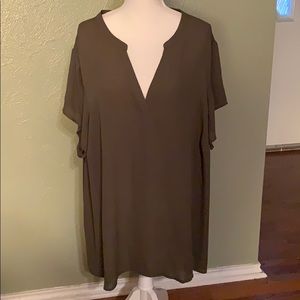 💖💖💖💖Torrid Moss Green Blouse💖💖💖💖